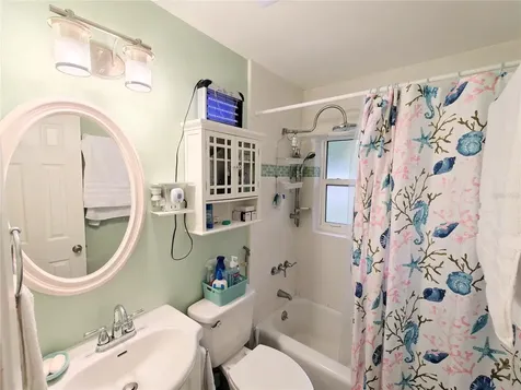 2305 NW 48th Terrace W Gainesville FL 32606