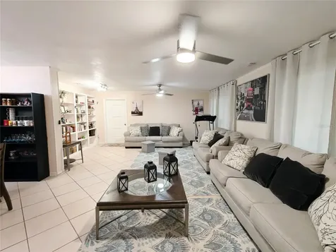 2305 NW 48th Terrace W Gainesville FL 32606
