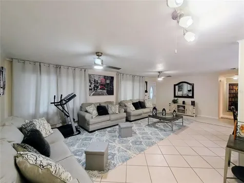 2305 NW 48th Terrace W Gainesville FL 32606