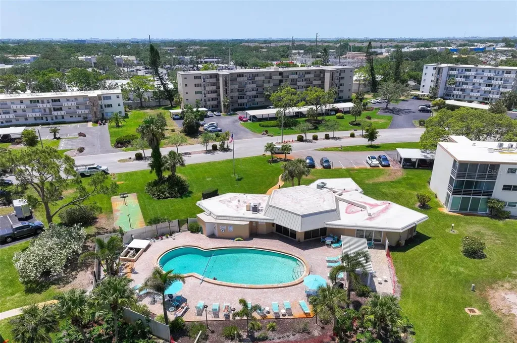 4200 Ironwood Circle Bradenton FL 34209