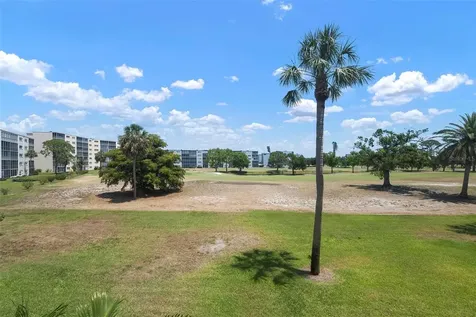 4200 Ironwood Circle Bradenton FL 34209