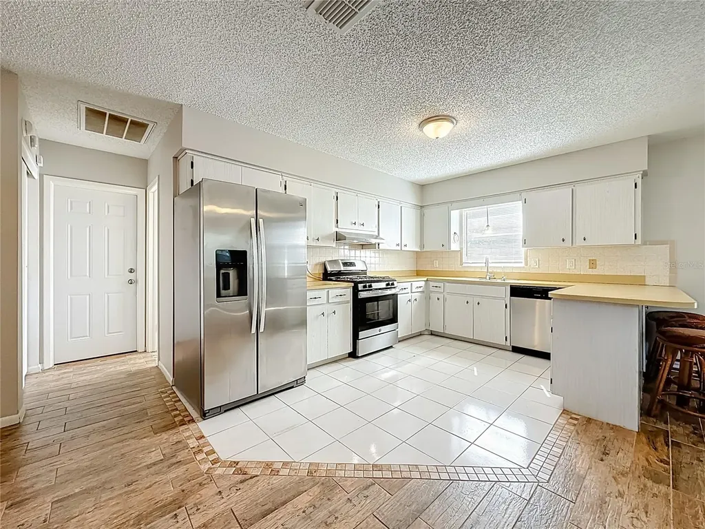 2100 58th Street N St Petersburg FL 33710