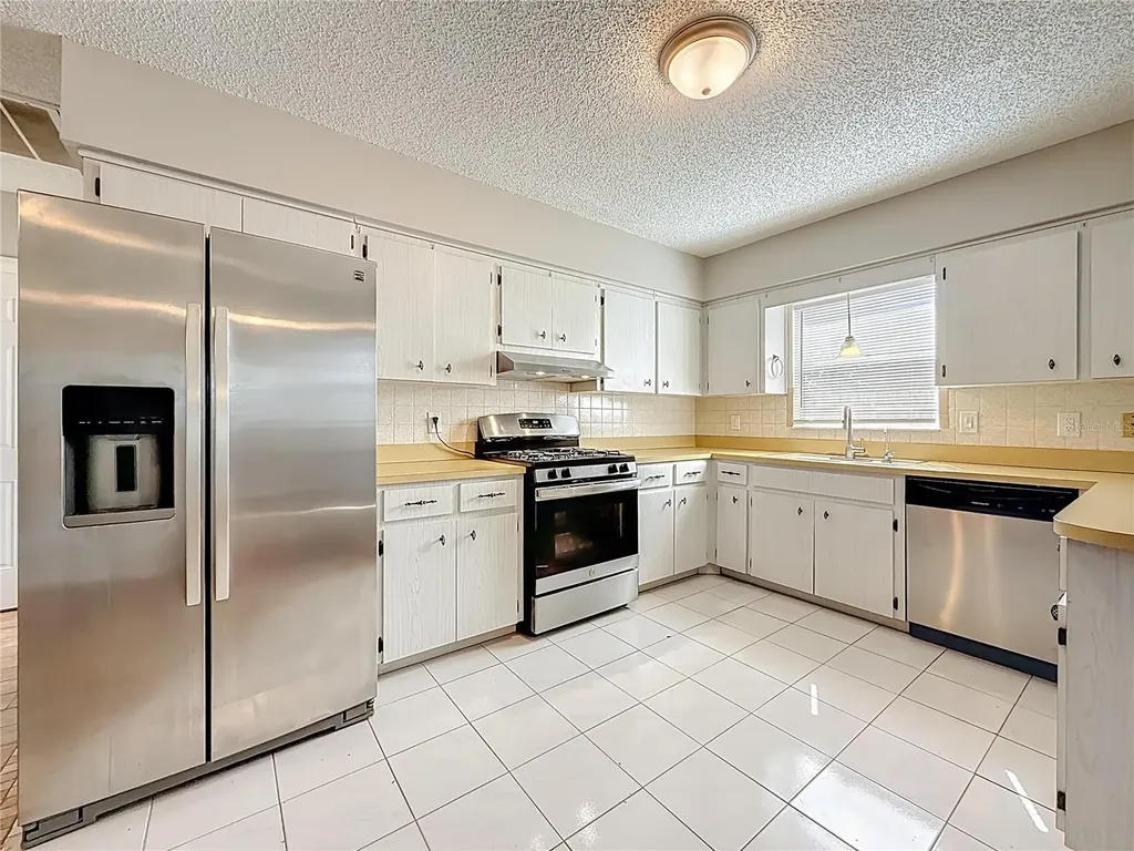 2100 58th Street N St Petersburg FL 33710