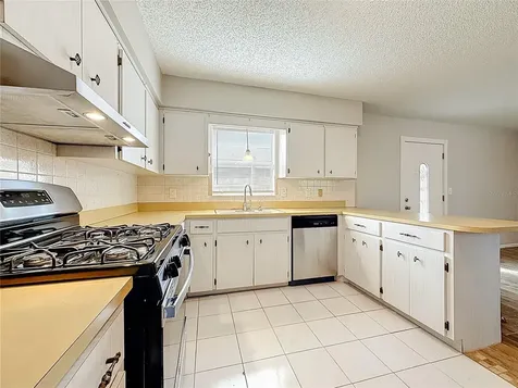 2100 58th Street N St Petersburg FL 33710