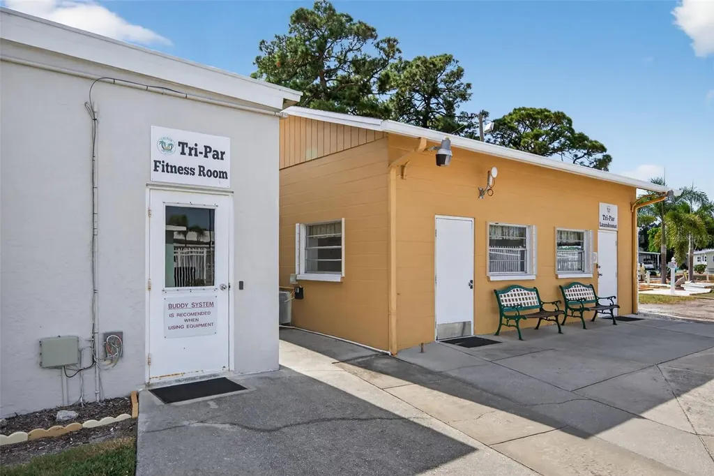 5162 Boca Raton Avenue Sarasota FL 34234
