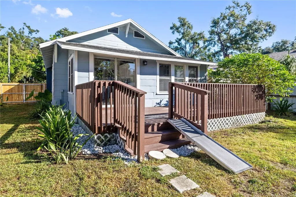 1011 E Emma Street Tampa FL 33603