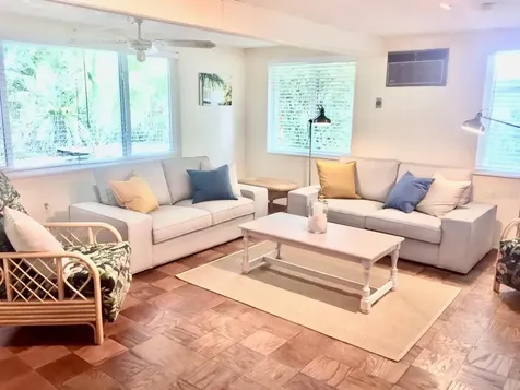 1721 Birchwood Street Sarasota FL 34231