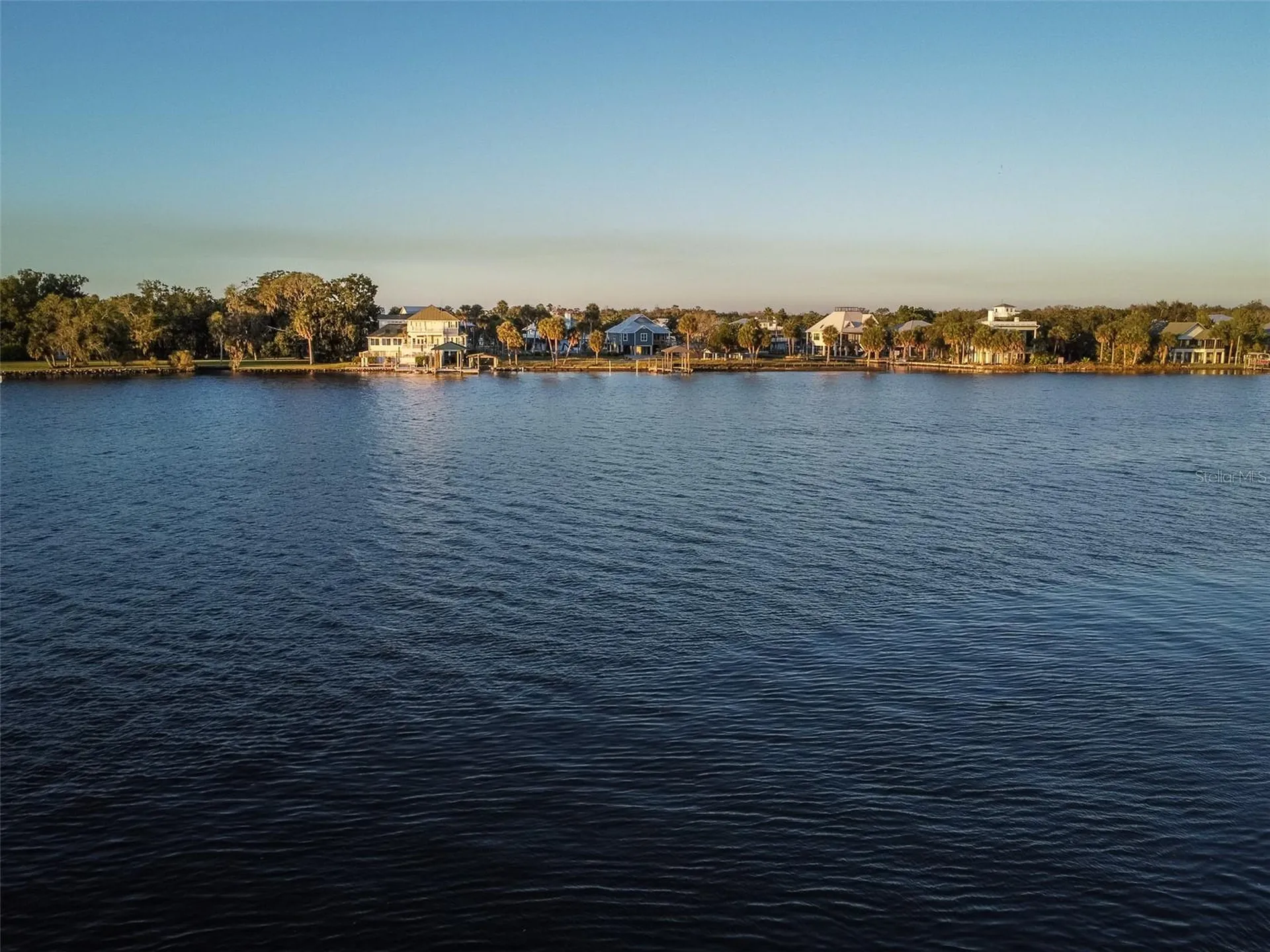 2130 NW 14th Street Crystal River FL 34428