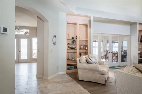2130 NW 14th Street Crystal River FL 34428
