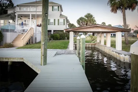 2130 NW 14th Street Crystal River FL 34428