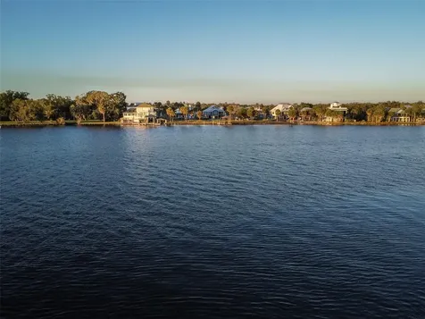 2130 NW 14th Street Crystal River FL 34428