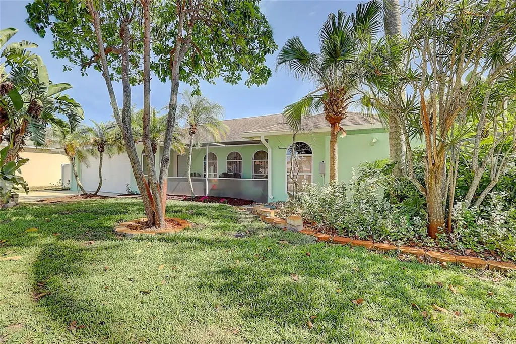 238 SW Grove Avenue Port St Lucie FL 34983