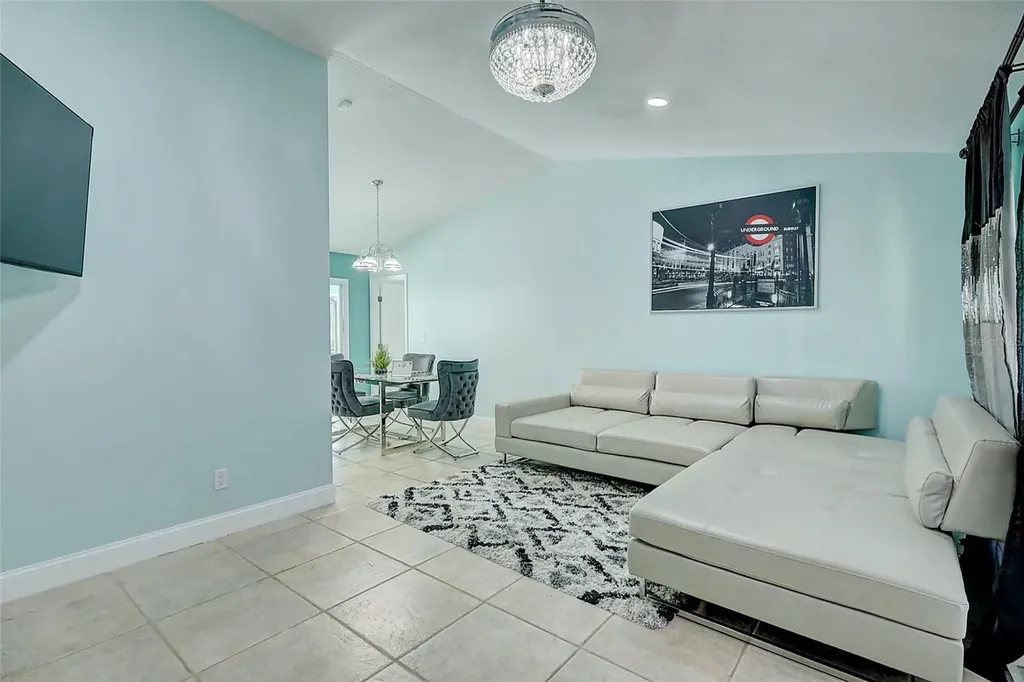 238 SW Grove Avenue Port St Lucie FL 34983