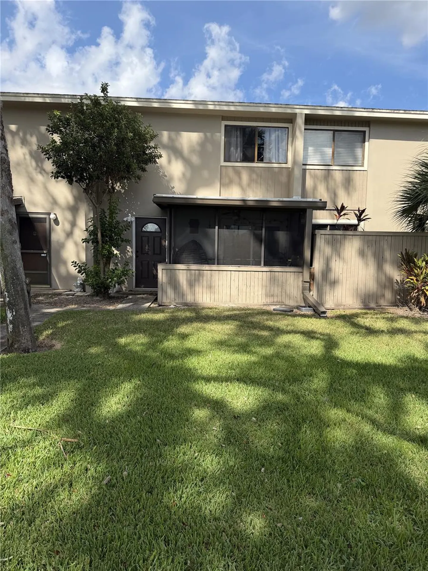 7925 Pine Drive Temple Terrace FL 33637