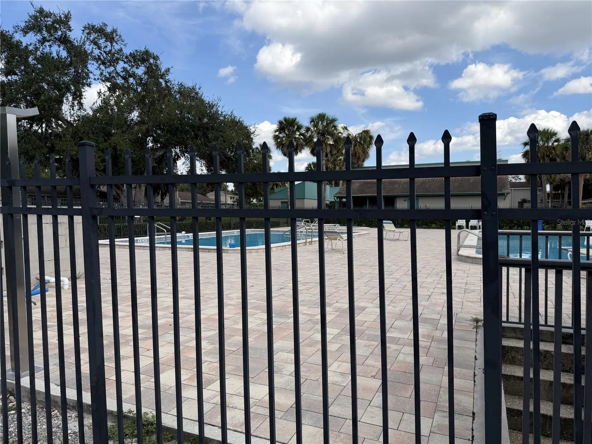 7925 Pine Drive Temple Terrace FL 33637
