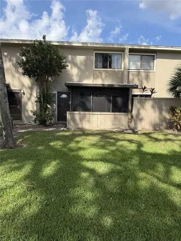 7925 Pine Drive Temple Terrace FL 33637