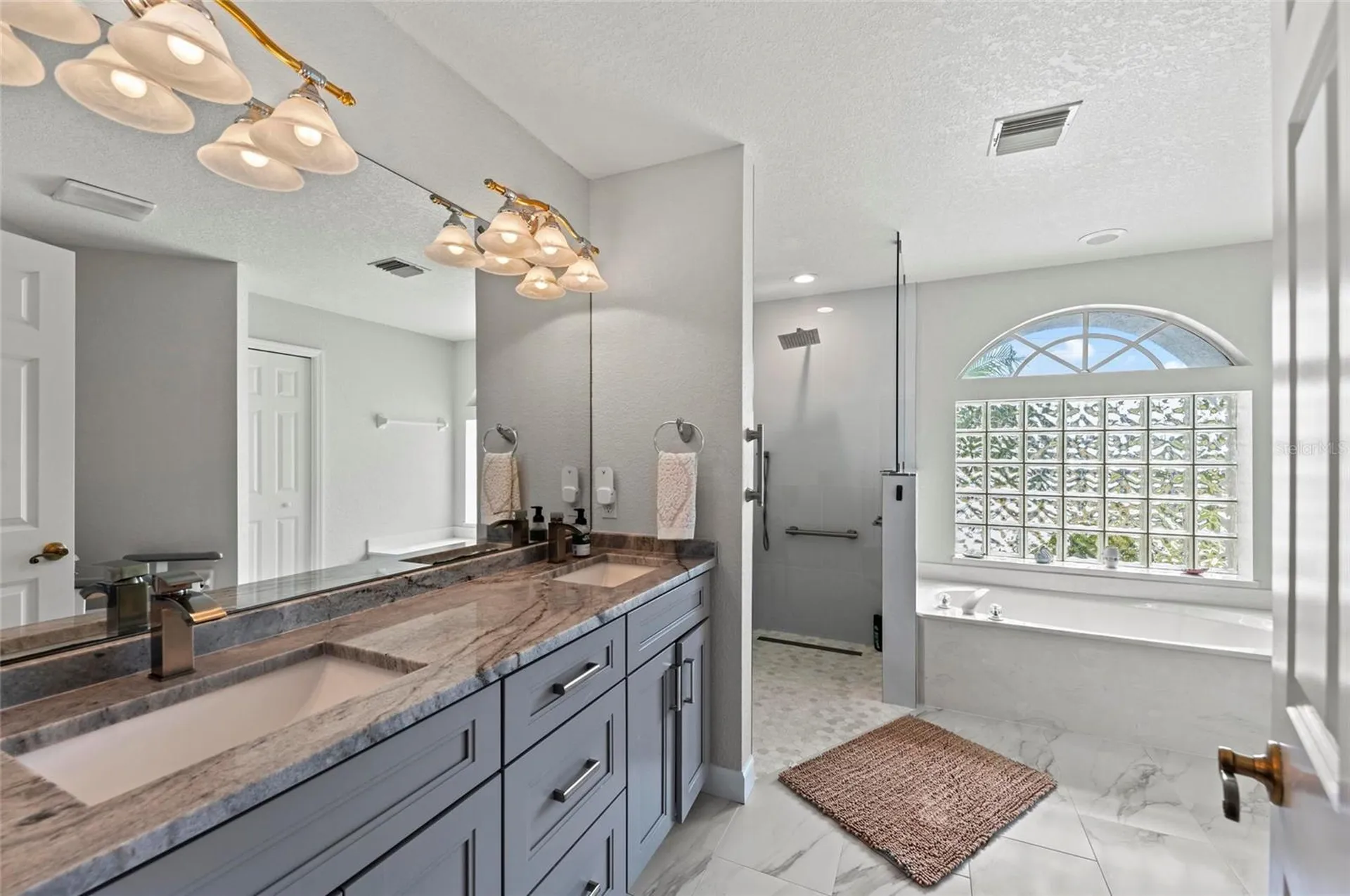 8106 Arlewood Circle Port Charlotte FL 33981