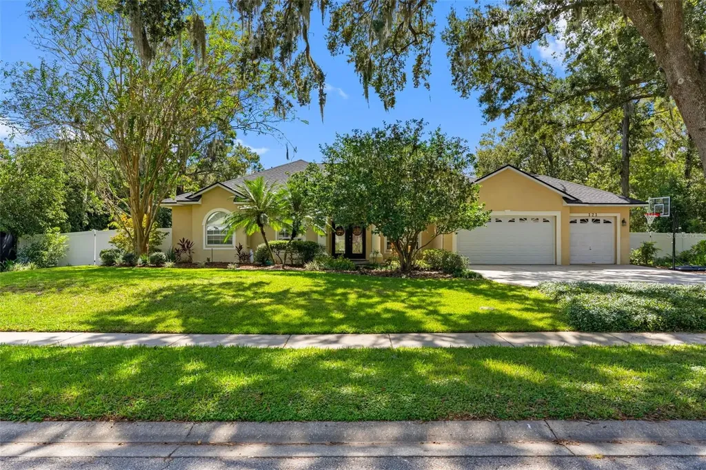 121 Myrtle Ridge Road Lutz FL 33549