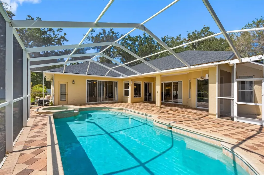 121 Myrtle Ridge Road Lutz FL 33549
