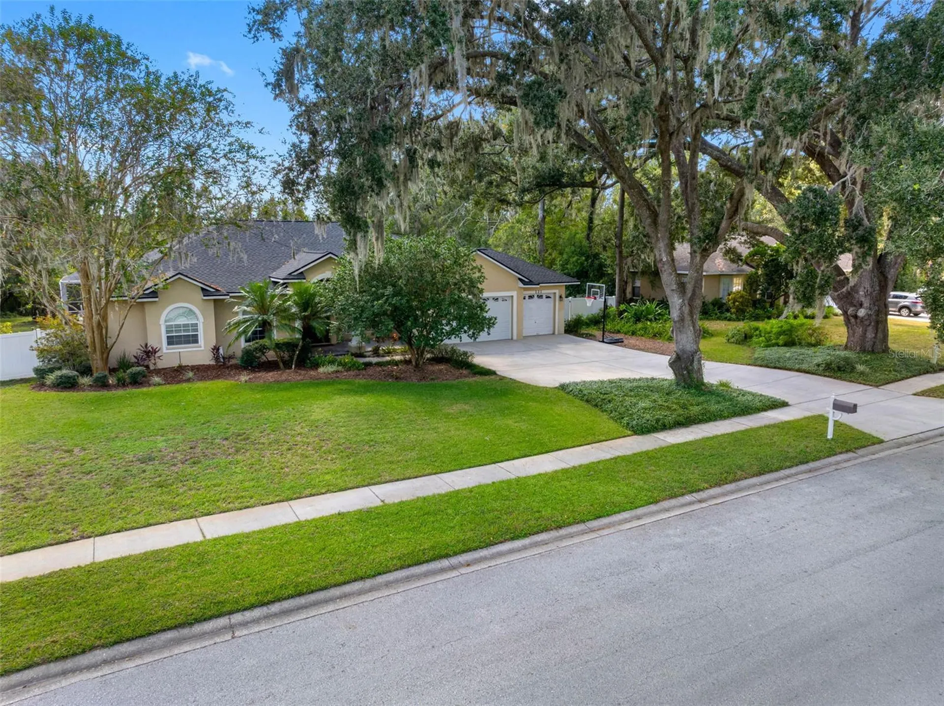 121 Myrtle Ridge Road Lutz FL 33549