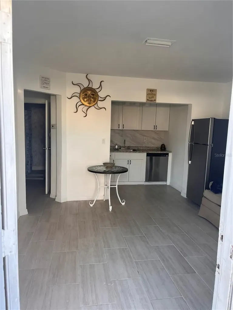 712 Mandalay Avenue Clearwater Beach FL 33767