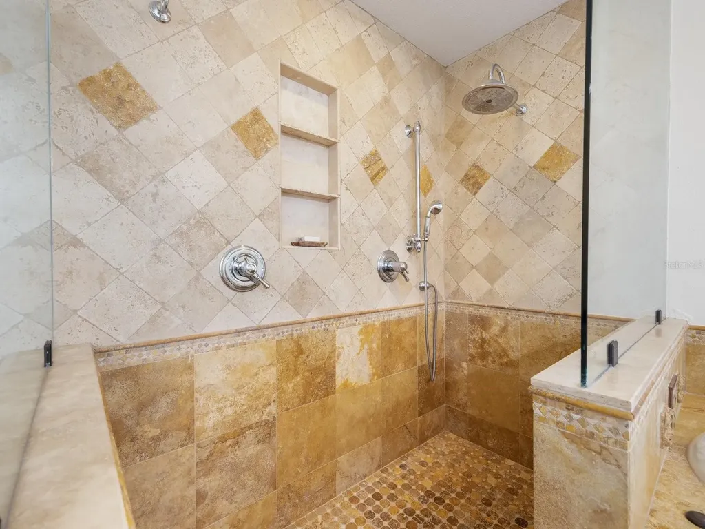 1009 Wyndham Way Safety Harbor FL 34695