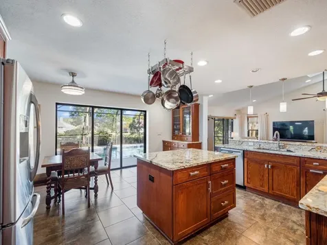 1009 Wyndham Way Safety Harbor FL 34695