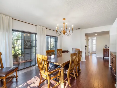 1009 Wyndham Way Safety Harbor FL 34695