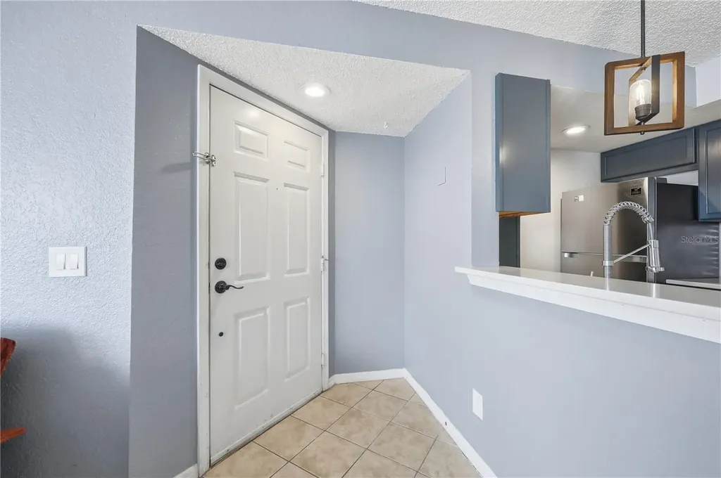 5108 Conroy Road Orlando FL 32811