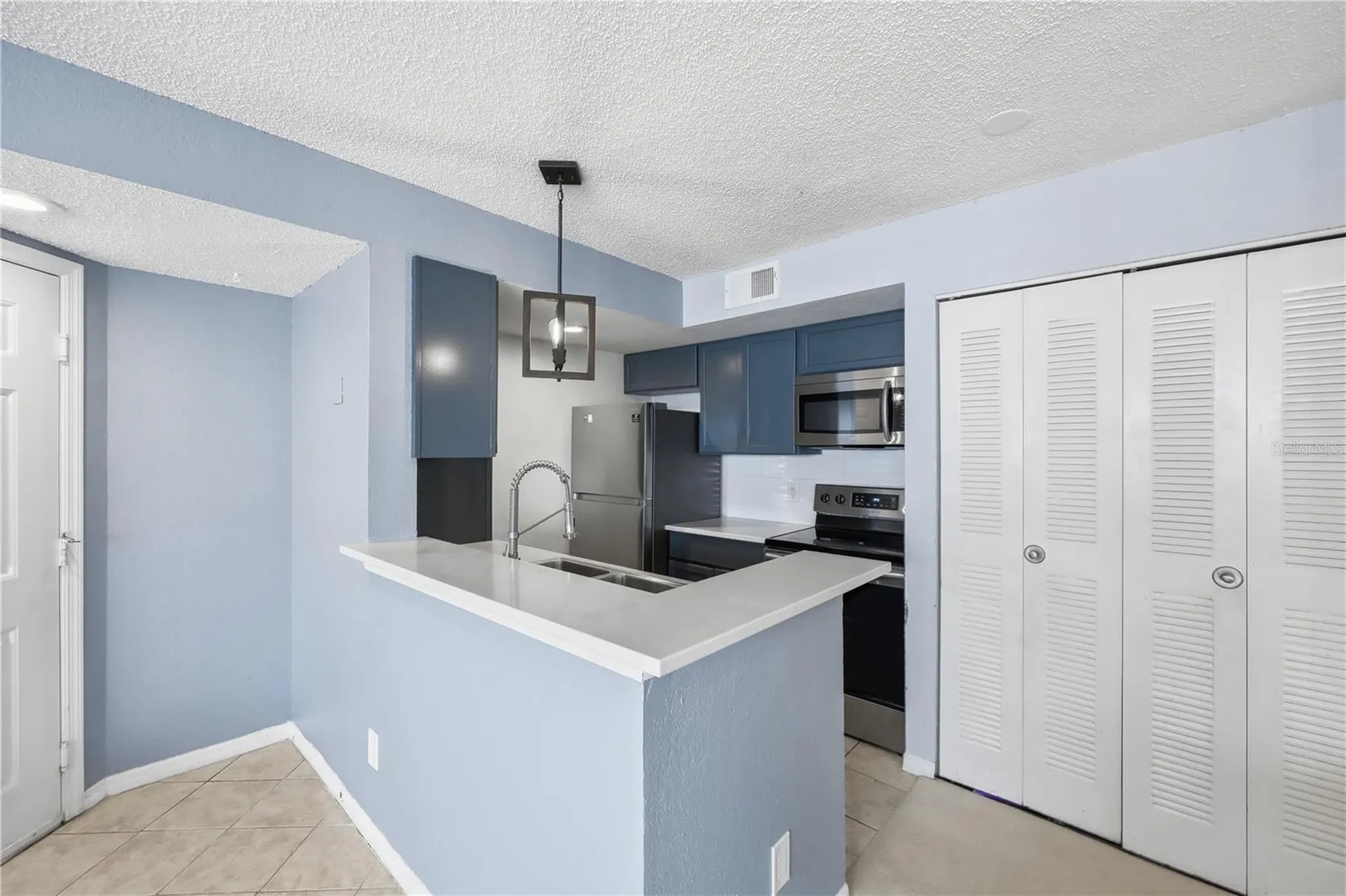 5108 Conroy Road Orlando FL 32811
