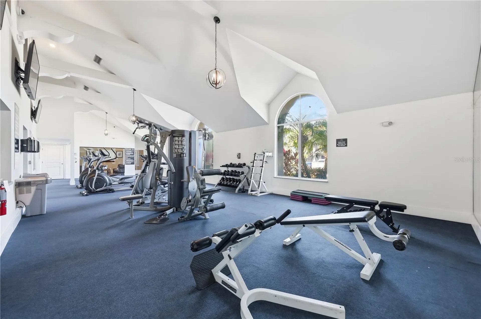 5108 Conroy Road Orlando FL 32811
