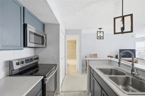 5108 Conroy Road Orlando FL 32811