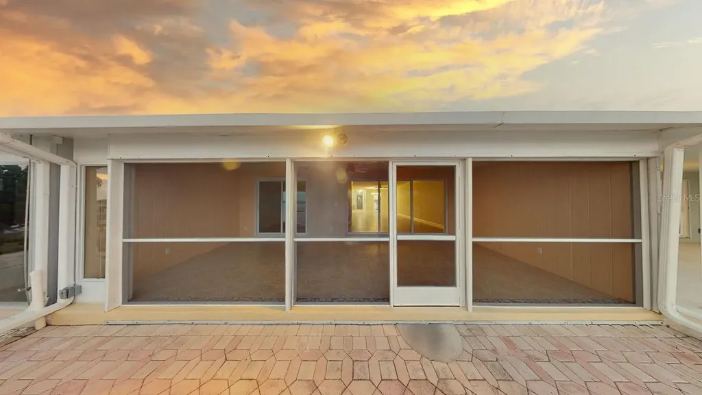 636 Boca Ciega Point Boulevard S St Petersburg FL 33708