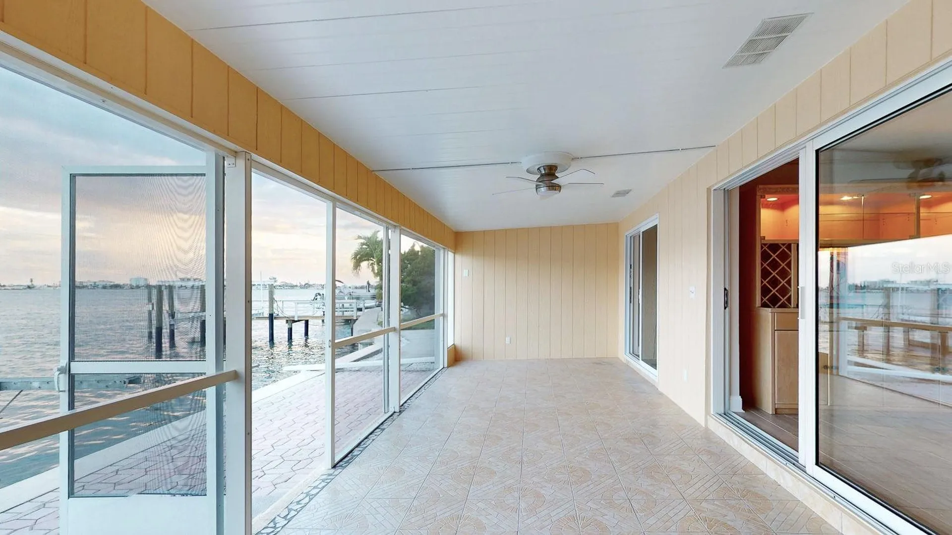 636 Boca Ciega Point Boulevard S St Petersburg FL 33708