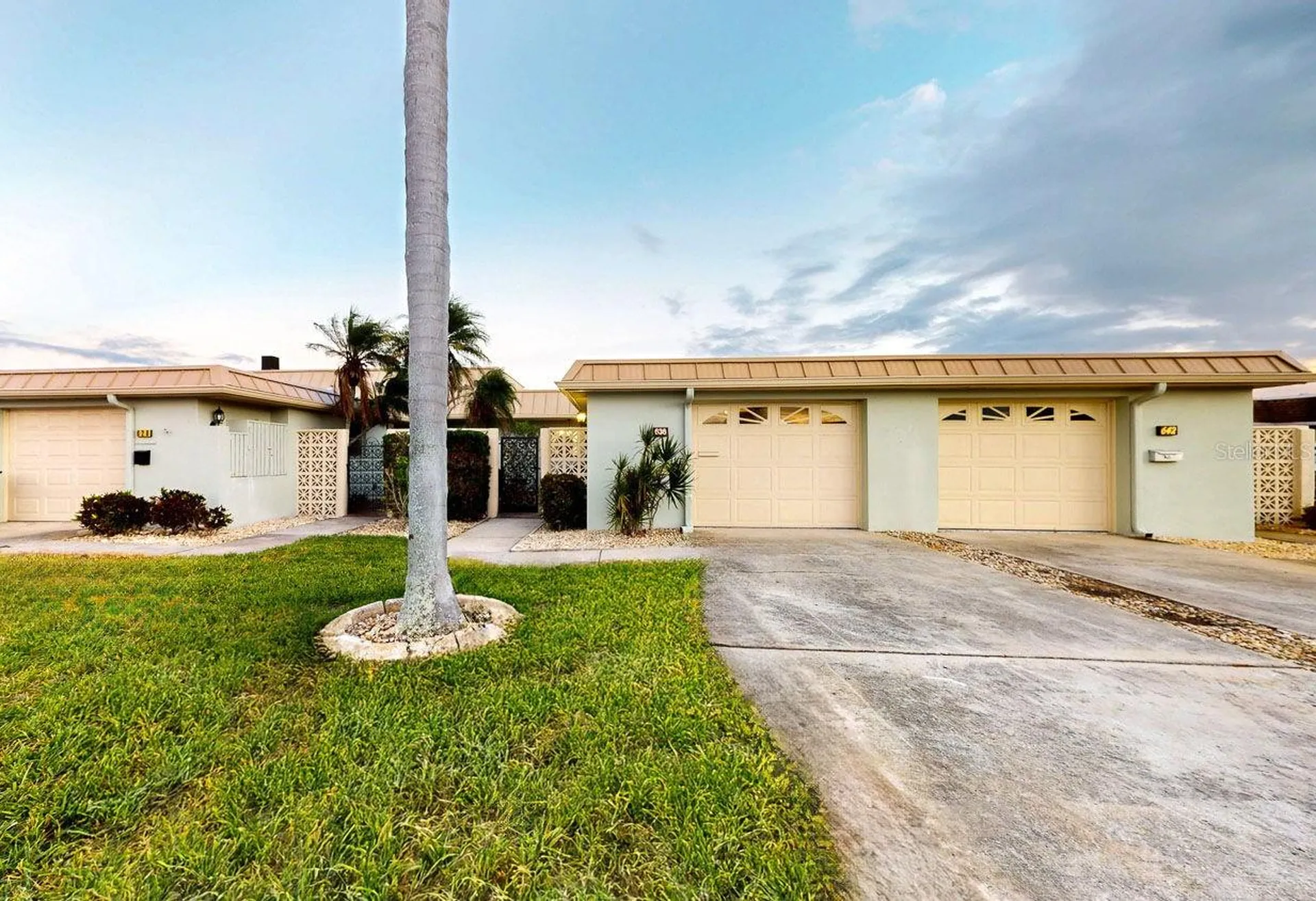 636 Boca Ciega Point Boulevard S St Petersburg FL 33708