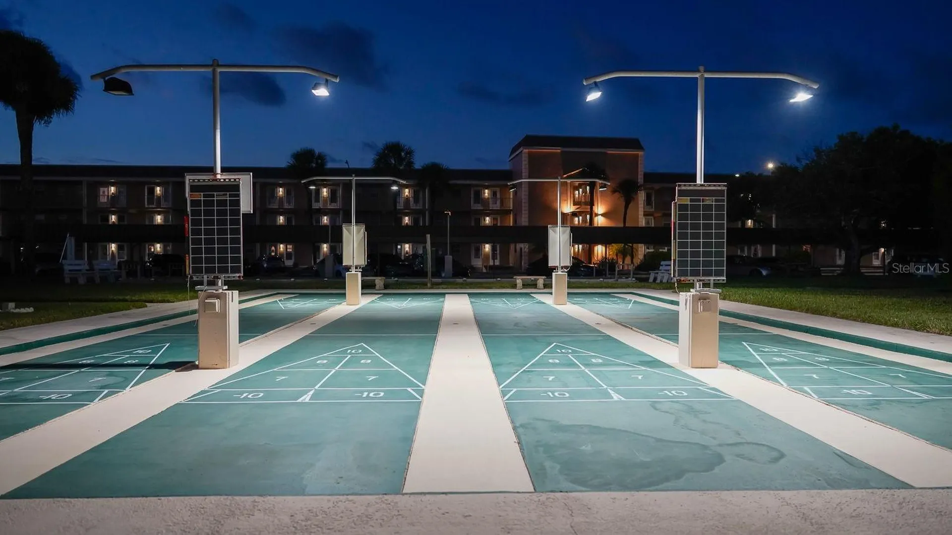 636 Boca Ciega Point Boulevard S St Petersburg FL 33708