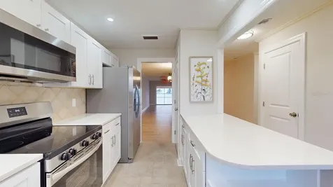 636 Boca Ciega Point Boulevard S St Petersburg FL 33708