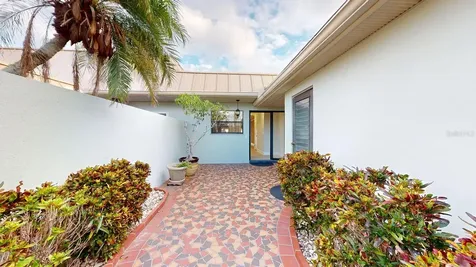 636 Boca Ciega Point Boulevard S St Petersburg FL 33708