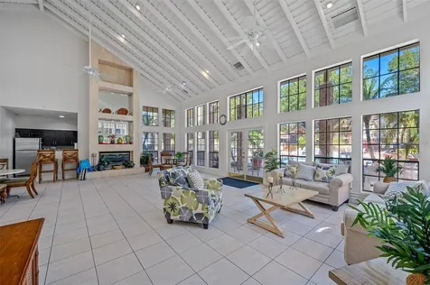 8723 Fancy Finch Drive Tampa FL 33614