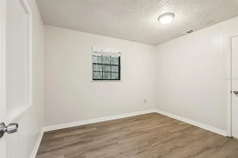 104 Hallmark Court Lake Mary FL 32746