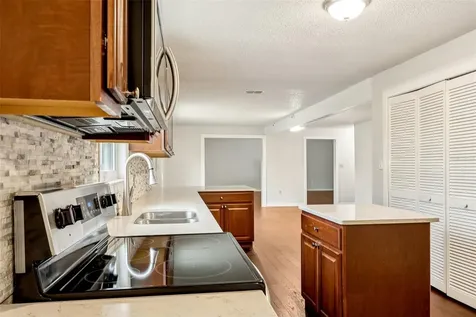 104 Hallmark Court Lake Mary FL 32746
