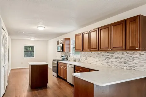 104 Hallmark Court Lake Mary FL 32746