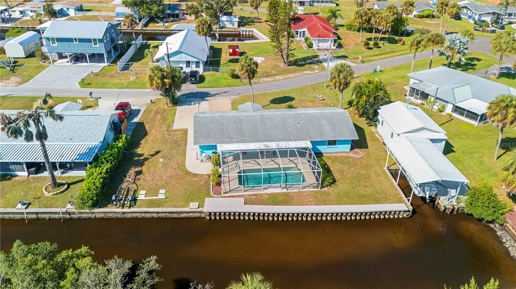 105 E North Branch Road Ruskin FL 33570