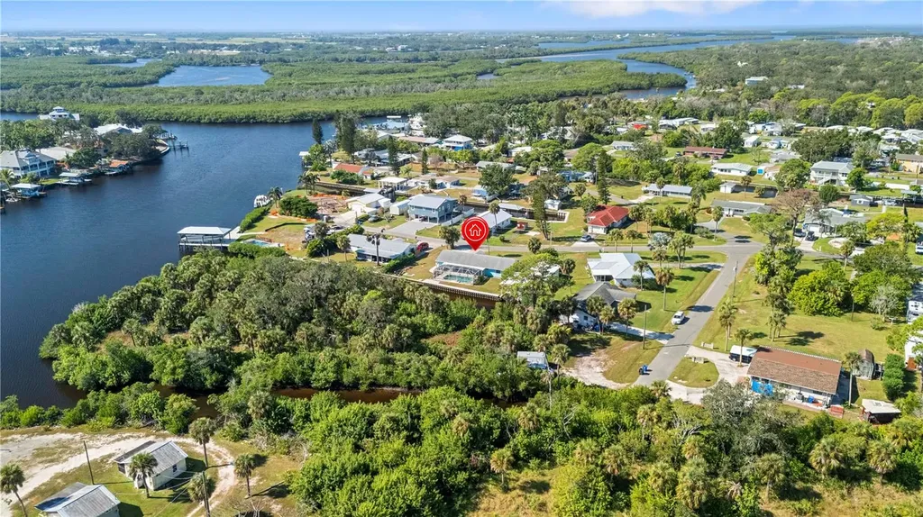 105 E North Branch Road Ruskin FL 33570