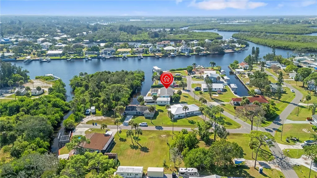 105 E North Branch Road Ruskin FL 33570