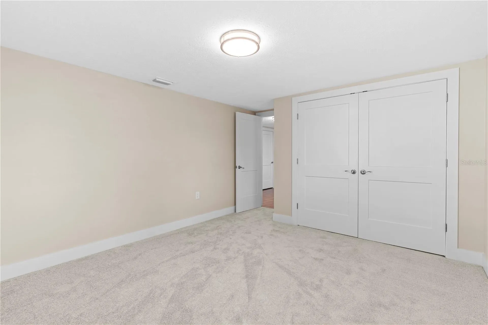 105 E North Branch Road Ruskin FL 33570