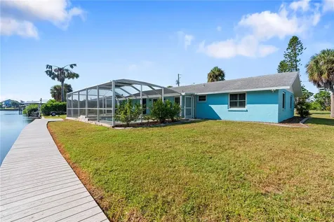 105 E North Branch Road Ruskin FL 33570