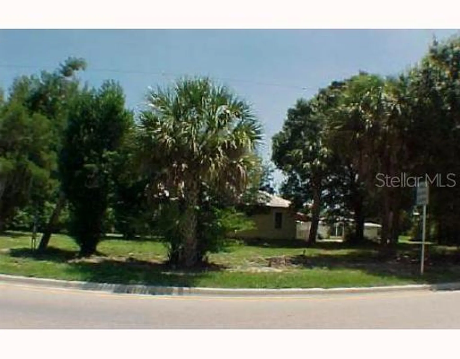 27 S Manatee Avenue Arcadia FL 34266