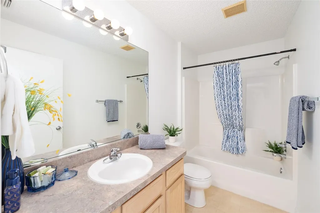 8065 SE 175th Columbia Place The Villages FL 32162