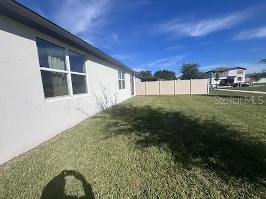 384 Guadlupe Street Haines City FL 33844